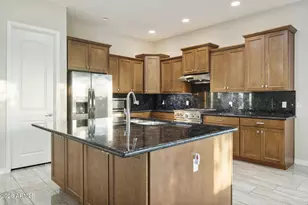 1512 W Ardmore Rd, Phoenix, AZ 85041 - Photo 11