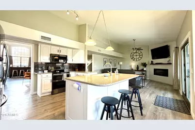 902 N Saint Elena Street, Gilbert, AZ 85234 - Photo 9