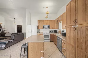 6032 E Ivy St, Mesa, AZ 85205 - Photo 9