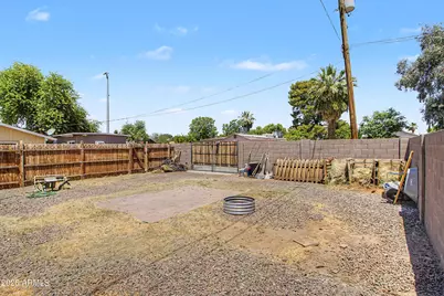 7319 N 54th Avenue, Glendale, AZ 85301 - Photo 33