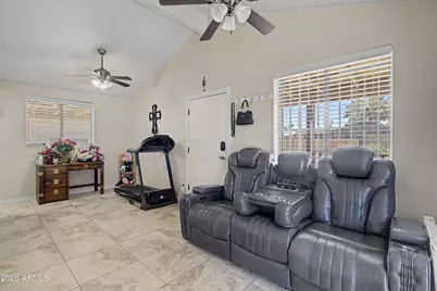 7319 N 54th Avenue, Glendale, AZ 85301 - Photo 11