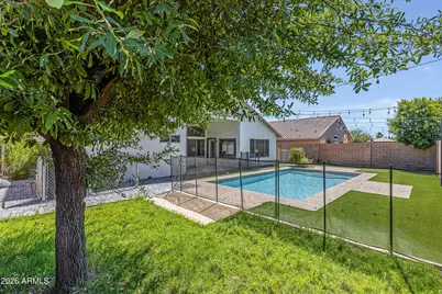 4394 E Runaway Bay Drive, Chandler, AZ 85249 - Photo 33