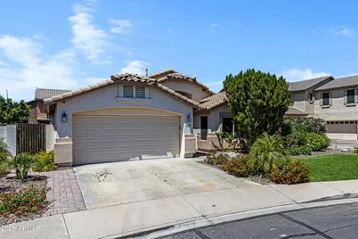 4394 E Runaway Bay Drive, Chandler, AZ 85249 - Photo 5