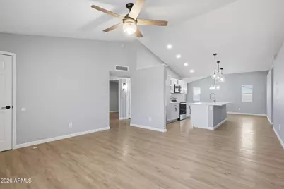 3414 N 69th Drive, Phoenix, AZ 85033 - Photo 5