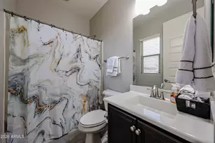 4722 E Cielo Grande Ave, Phoenix, AZ 85050 - Photo 15