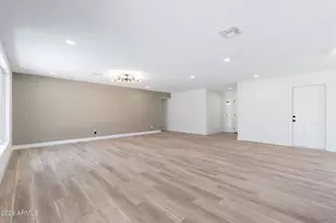 4816 W Cochise Dr, Glendale, AZ 85302 - Photo 9