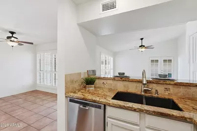 4333 E Monte Way, Phoenix, AZ 85044 - Photo 15