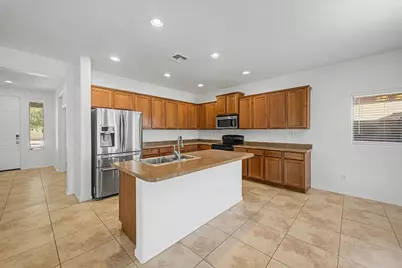 10775 W Washington Street, Avondale, AZ 85323 - Photo 7