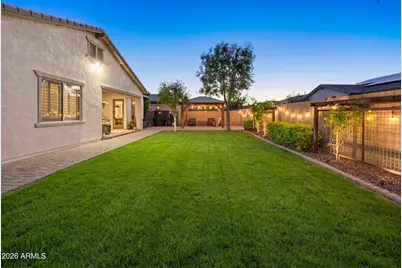 9186 W Louise Drive, Peoria, AZ 85383 - Photo 17