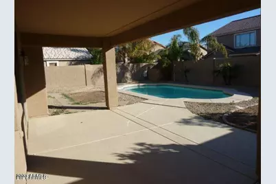 17219 W Hilton Avenue, Goodyear, AZ 85338 - Photo 7