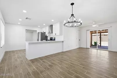 1468 W Montoya Lane, Phoenix, AZ 85027 - Photo 11
