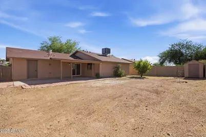 1468 W Montoya Lane, Phoenix, AZ 85027 - Photo 27