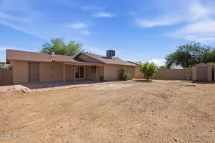 1468 W Montoya Ln, Phoenix, AZ 85027 - Photo 27