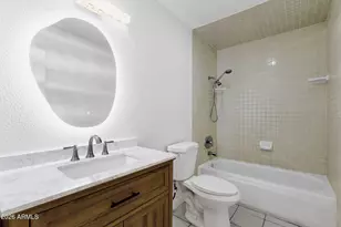 7824 W Mitchell Dr, Phoenix, AZ 85033 - Photo 13