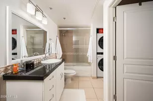 114 W Adams St, Phoenix, AZ 85003 - Photo 21