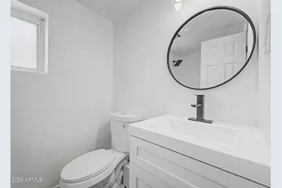 2912 E Monroe Street E, Phoenix, AZ 85034 - Photo 15
