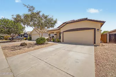 1447 W Brangus Way, San Tan Valley, AZ 85143 - Photo 3