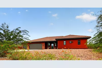 640 N Atchison Circle, Wickenburg, AZ 85390 - Photo 1