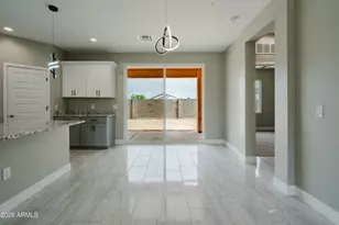 10346 W Bradshaw Dr, Arizona City, AZ 85123 - Photo 11