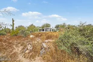 1065 W Whiteley St, Apache Junction, AZ 85120 - Photo 83