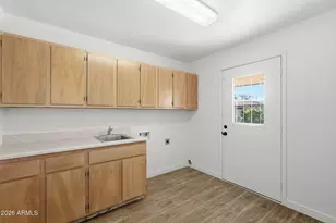 4036 E Clovis Cir, Mesa, AZ 85206 - Photo 27