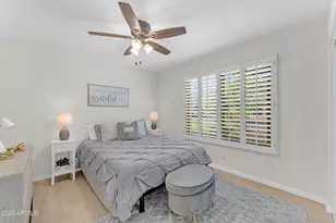 3433 E Cedarwood Ln, Phoenix, AZ 85048 - Photo 35