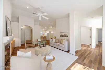 8118 N 10th Place, Phoenix, AZ 85020 - Photo 3