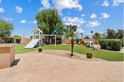 6422 S Crestview Court, Gilbert, AZ 85298 - Photo 7