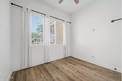 10614 E Lincoln Avenue, Mesa, AZ 85212 - Photo 33