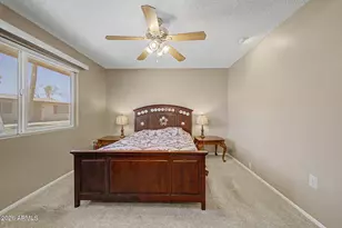 10853 W Santa Fe Dr, Sun City, AZ 85351 - Photo 21