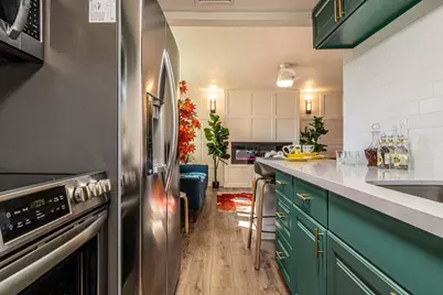 7126 N 19th Avenue #Unit 180, Phoenix, AZ 85021 - Photo 1