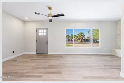 515 W Hazelwood Street, Phoenix, AZ 85013 - Photo 11