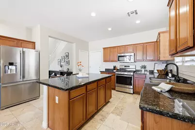 17856 W Summerhaven Drive, Goodyear, AZ 85338 - Photo 9