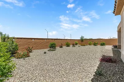 18886 N 270th Drive, Buckeye, AZ 85396 - Photo 33