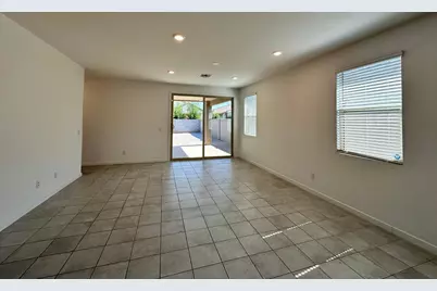 25361 N 144th Drive, Surprise, AZ 85387 - Photo 7