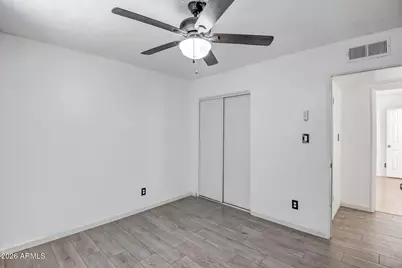 8813 W Turney Avenue, Phoenix, AZ 85037 - Photo 9