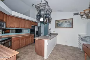 13417 N 53rd Dr, Glendale, AZ 85304 - Photo 15