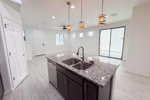 5728 W Raymond St, Phoenix, AZ 85043 - Photo 9