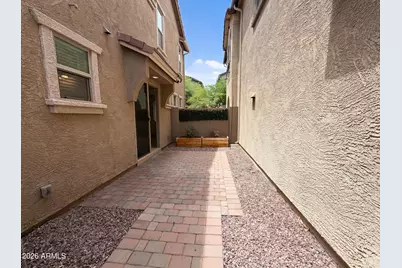 5728 W Raymond Street, Phoenix, AZ 85043 - Photo 5