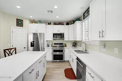 6335 W Hill Lane, Glendale, AZ 85310 - Photo 29