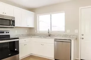 8610 W Eva St, Peoria, AZ 85345 - Photo 5