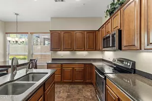 13047 W Plum Rd, Peoria, AZ 85383 - Photo 15