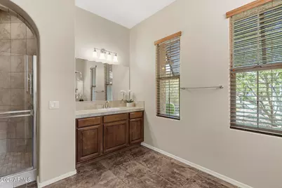 13047 W Plum Road, Peoria, AZ 85383 - Photo 9