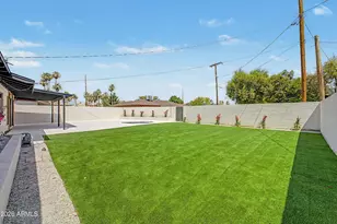 8008 E Whitton Ave, Scottsdale, AZ 85251 - Photo 35