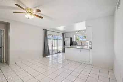 4301 N 80th Lane, Phoenix, AZ 85033 - Photo 5