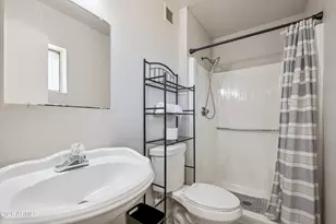 4301 N 80th Ln, Phoenix, AZ 85033 - Photo 11