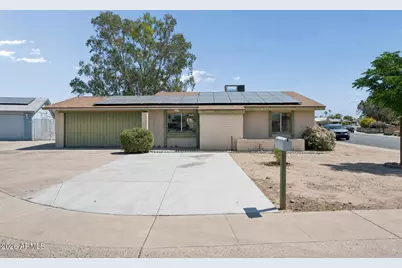 4301 N 80th Lane, Phoenix, AZ 85033 - Photo 1