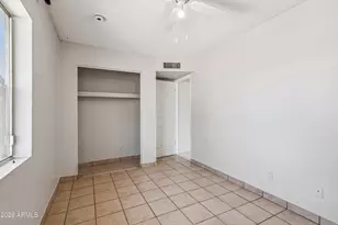 4301 N 80th Ln, Phoenix, AZ 85033 - Photo 13