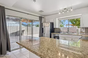 4301 N 80th Ln, Phoenix, AZ 85033 - Photo 7