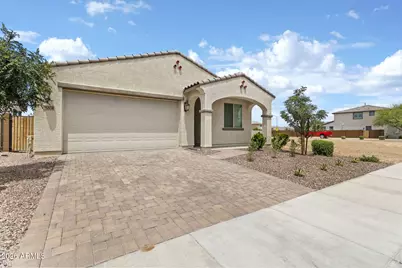 9004 W Georgia Avenue, Glendale, AZ 85305 - Photo 3